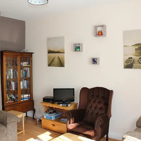 Beaches Accommodation *